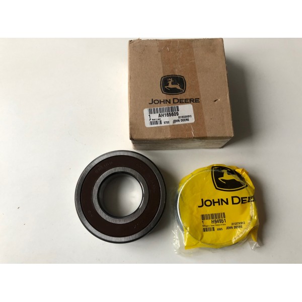 Подшипник AH165609 John Deere
