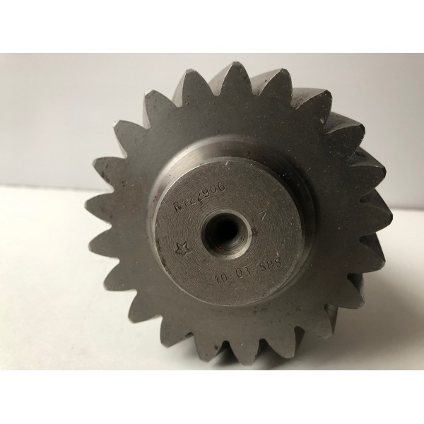 Шестерня R122906 John Deere