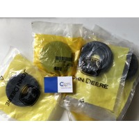 Пыльник бортовой (R175450) John Deere