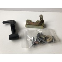 Замок двери трактора John Deere RE255854 John Deere